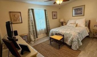 147 E Hampton Dr, Auburndale, FL 33823