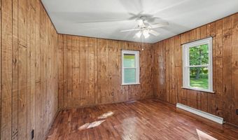 131 Riverside Dr, Alma, MI 48801