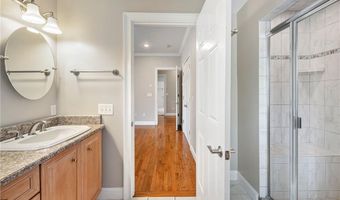 21 Bonnet View Dr, Jamestown, RI 02835