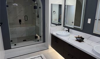 415 South St 1104, Honolulu, HI 96813