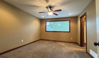 1130 Indian Hills Rd, Brookings, SD 57006