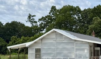 2463 State Highway Dd, Ava, MO 65608