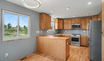 915 Kansas Ave, Berthoud, CO 80513