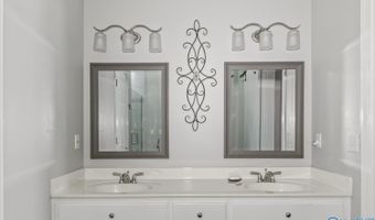 6122 Bay Village Dr 205, Athens, AL 35611
