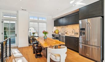 697 GIDDINGS Ave, Annapolis, MD 21401