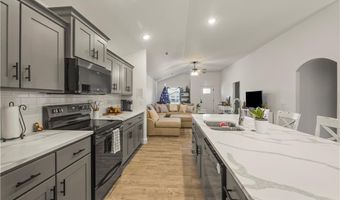 6007 NW Ettie May St, Bentonville, AR 72713