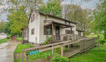 2909 Sanitarium Rd, Akron, OH 44312