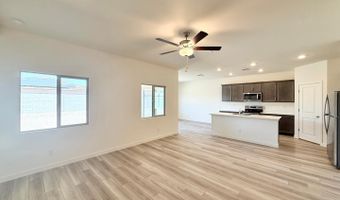 634 W Red Hawk Ct, Casa Grande, AZ 85122