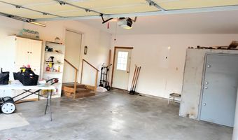 538 E State Line Rd, Baxter Springs, KS 66713