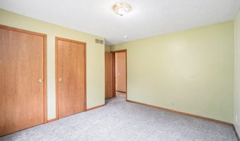 6590 6596 Admirals Pt, Alanson, MI 49706