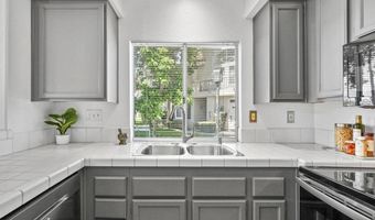 7254 Shoreline Dr 131, San Diego, CA 92122