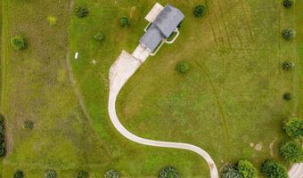 987 N 640 Rd, Baldwin City, KS 66006