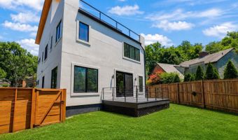 924 28TH St S, Arlington, VA 22202