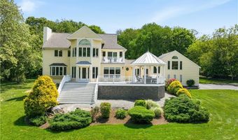 38 Gondola Ave, Jamestown, RI 02835