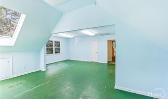 372 Woodhaven Dr, Athens, GA 30606