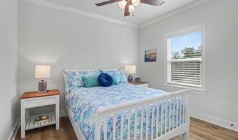 4059 Robin St, Bay St. Louis, MS 39520