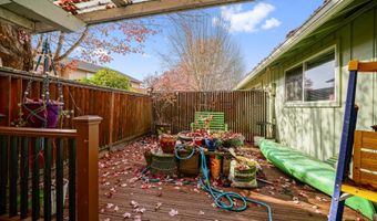 3113 JACKSON St SE, Albany, OR 97322