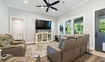 1090 Sandy Ln, Arnaudville, LA 70512