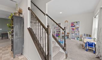 5316 Karst Cir, Ashville, OH 43103