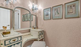 34 Bruns Rd, West Allenhurst, NJ 07711