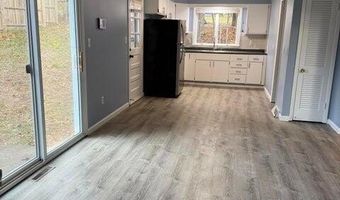 7 Elgin St B, Albany, NY 12205