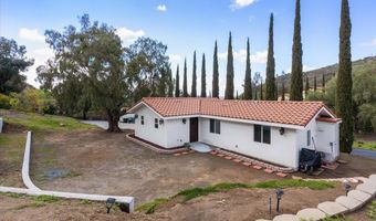 26036-38 Kaywood Ter, Escondido, CA 92026