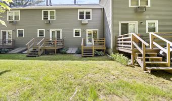 135 Fairway Dr 135, Cheshire, CT 06410