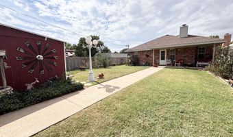 306 Avenue M, Abernathy, TX 79311