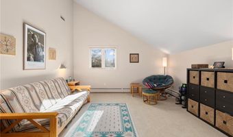 29 Dennell Dr, Lincoln, RI 02865