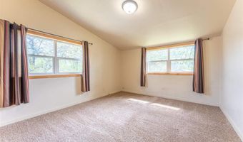 41 Astor Rd, Babbitt, MN 55706