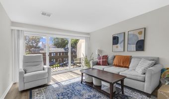 1223 N QUINN St, Arlington, VA 22209