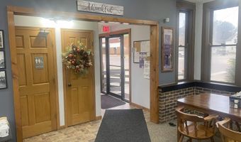 3 N Main St, Alta, IA 51002