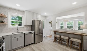 7061 Aliceton Ave, Affton, MO 63123