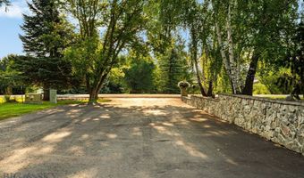 1306 Robin Ln, Bozeman, MT 59715