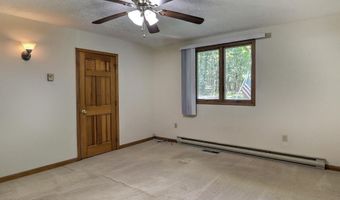 93 Skyline Dr, Albrightsville, PA 18210
