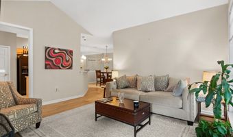 933 Sandringham Dr 933, Alpharetta, GA 30004
