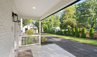 7324 AUBURN St, Annandale, VA 22003