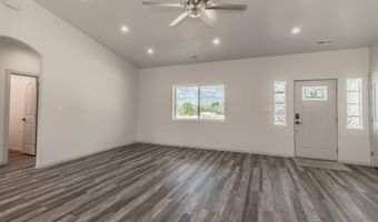 100 KATHY Cir, Aztec, NM 87410