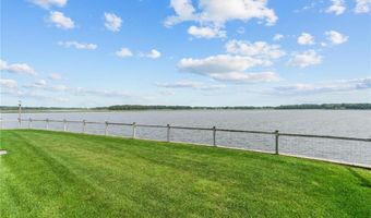 99 Boyce Ave, Barrington, RI 02806