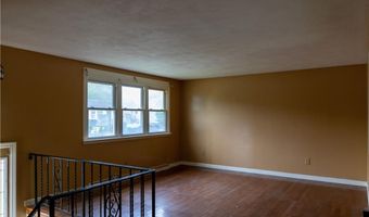 64 Perkins Ave, Cranston, RI 02910