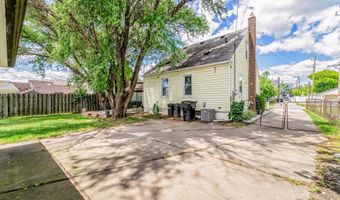 6027 Kim Ave, Allen Park, MI 48101