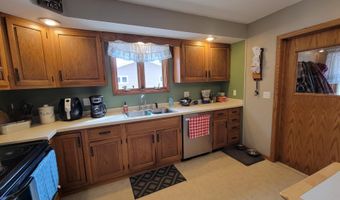 418 HOGAN St, Antigo, WI 54409