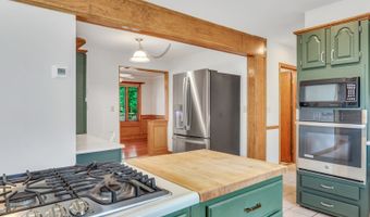 22806 W Loon Lake Blvd, Antioch, IL 60002