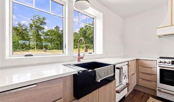 224 Greenhouse Rd, Coventry, RI 02827