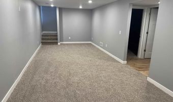 633 N E St, Albia, IA 52531