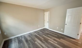 12 A Opal Ct, Barnegat, NJ 08005