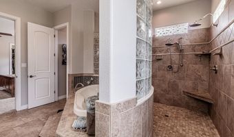 704 ANASAZI Dr, Aztec, NM 87410