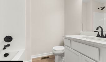 402 NE 59th St, Ankeny, IA 50021