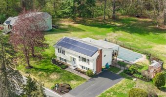13 Groton Shirley Rd, Ayer, MA 01432