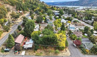 E Franklin St, Bingen, WA 98605
